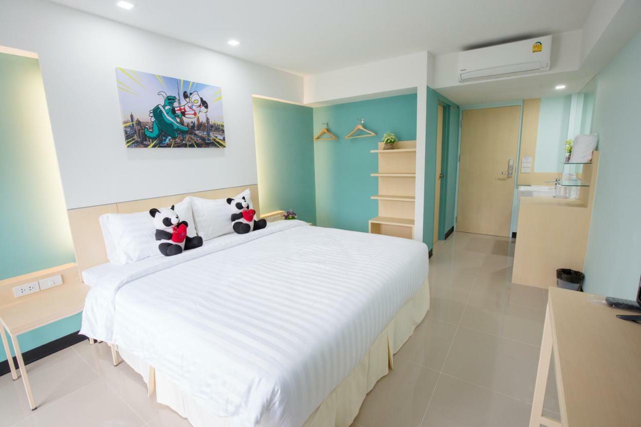 Lucky Panda Hostel