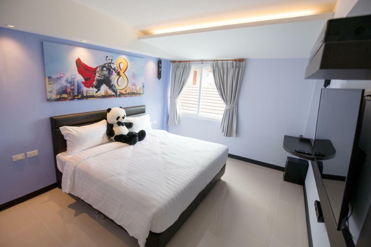 Lucky Panda Hostel Chiang Mai