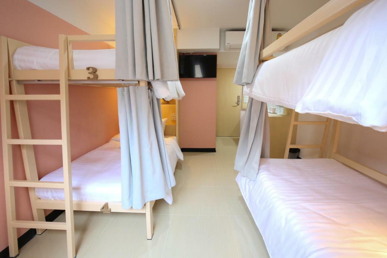 Hostel Lucky Panda